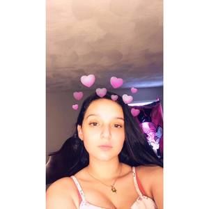 Meet your Posher, Lara